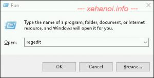 Bấm Windows + R mở Registry Editor
